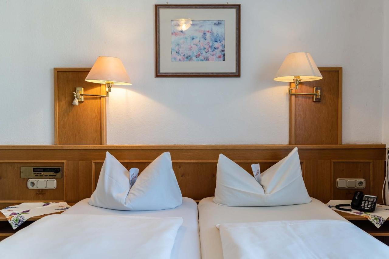 Hotel-Gasthof Zum Dragoner Peiting Exteriör bild