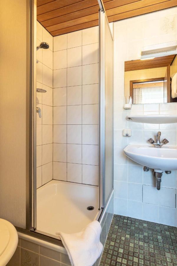 Hotel-Gasthof Zum Dragoner Peiting Exteriör bild